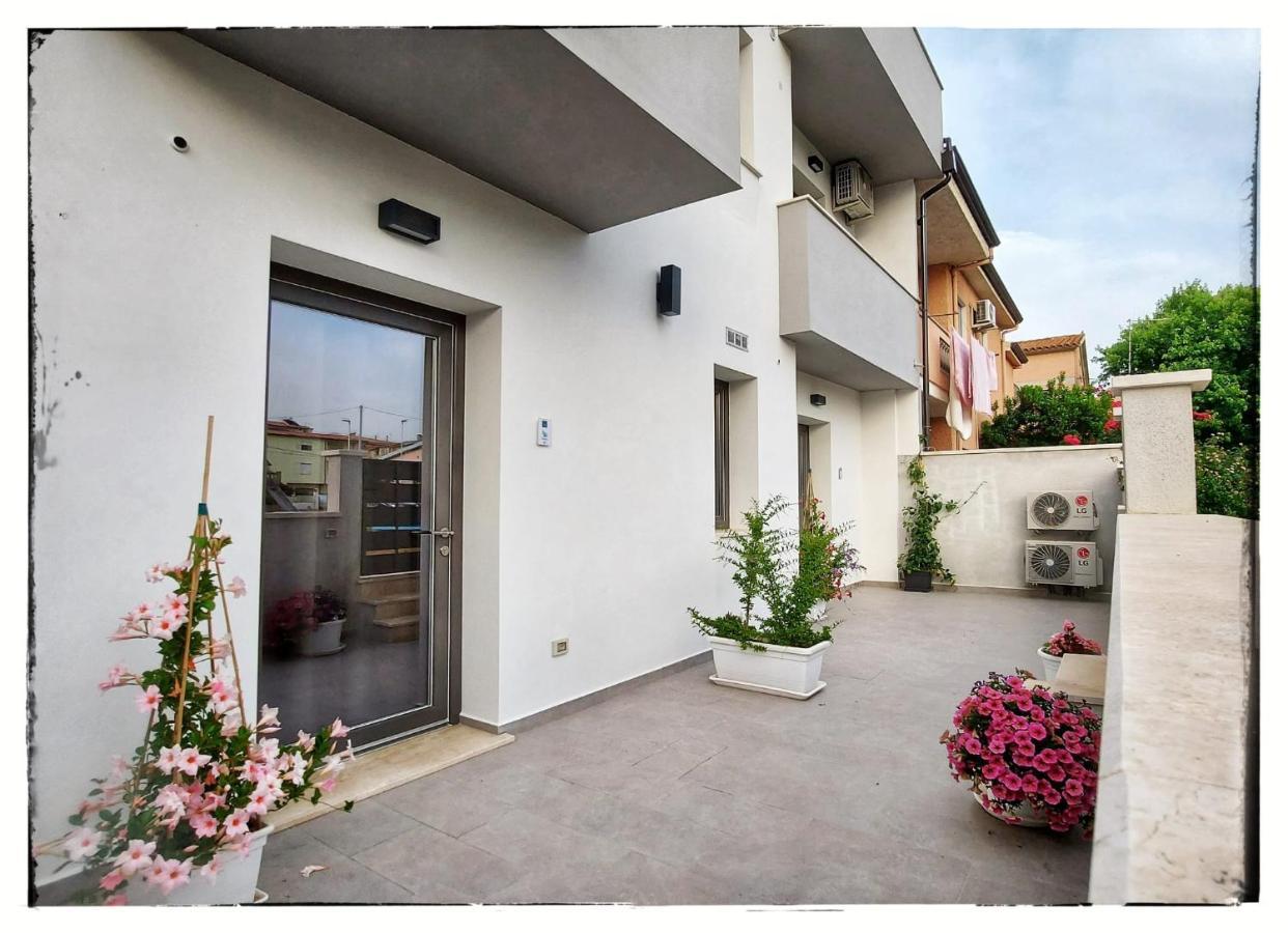 Hotel 16Miglia La Caletta Exterior foto