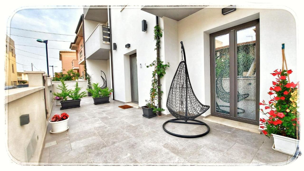 Hotel 16Miglia La Caletta Exterior foto