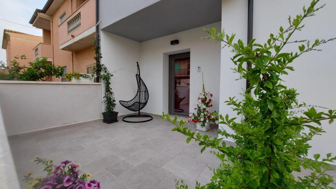Hotel 16Miglia La Caletta Exterior foto